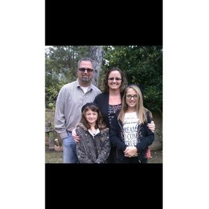 Meet your Posher, Debbie